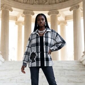 Plaid QUEEN Women's Shacket